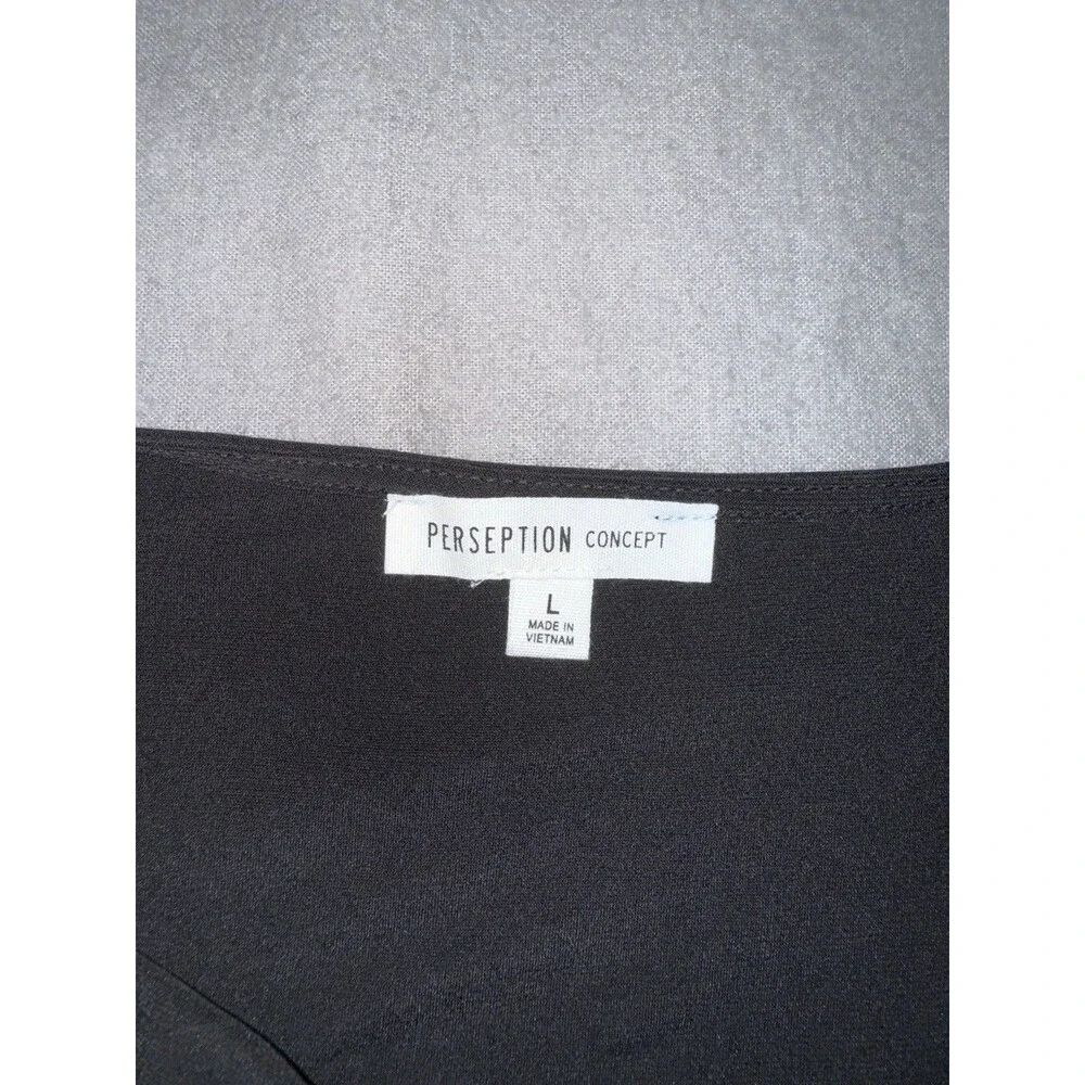 Perception Concept Blouse - Picture 2 of 6